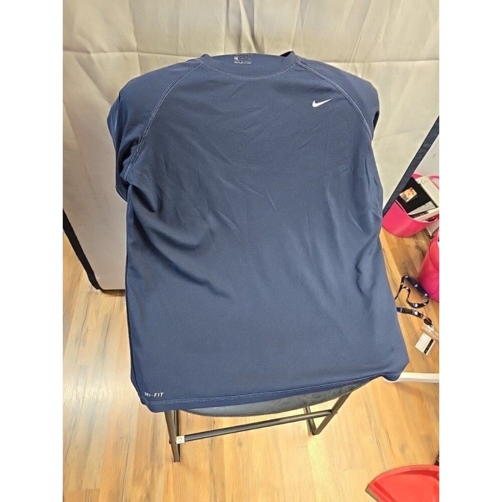 Nike Tee Dri Fit Men’s XL Short Sleeve (F1)